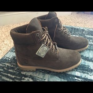 Timberland hiking boots size 10.5 NWT